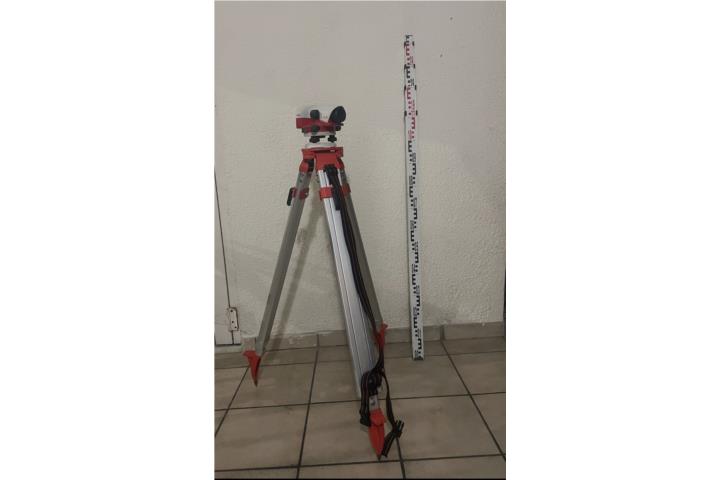 Equipo de Novel Láser marca Leica NA 720, Puerto Rico