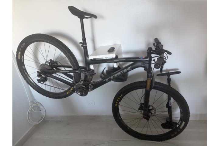 Trek Top Fuel | Fox Kashima Full Suspension, Puerto Rico