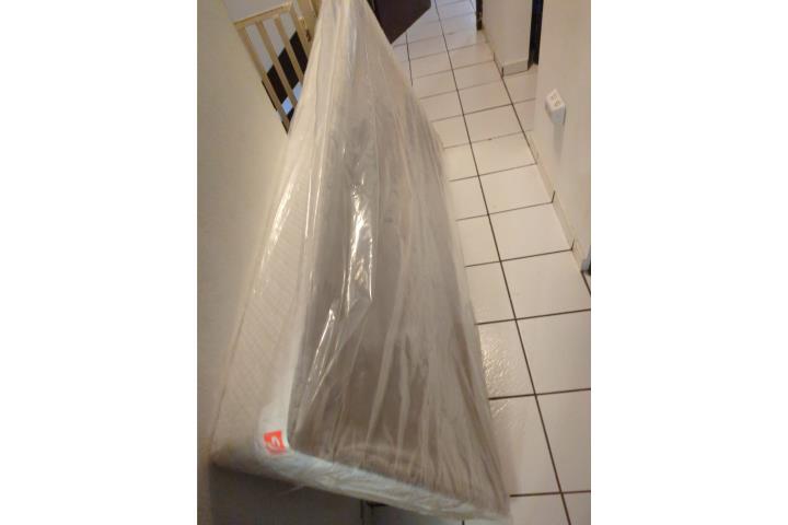Box Spring Twin , Puerto Rico
