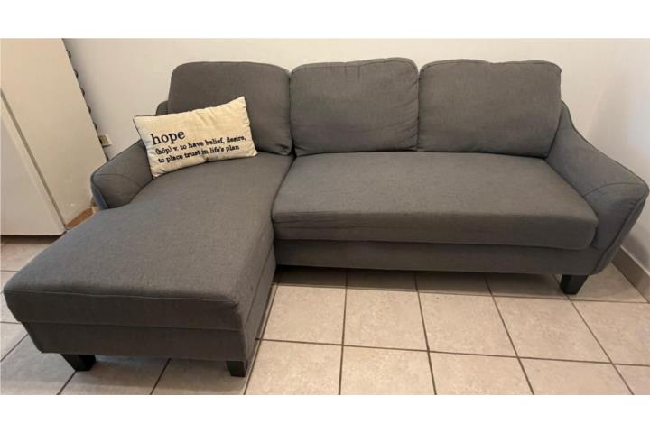 Sofá cama Ashley $350, Puerto Rico