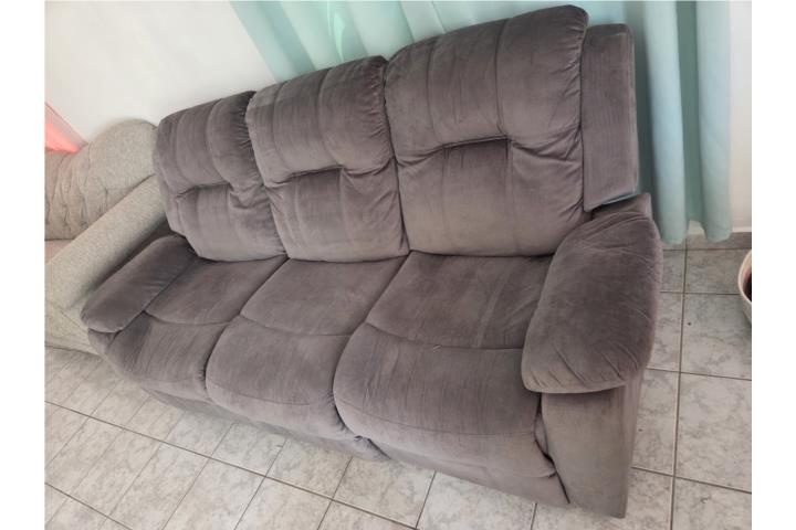 Sofas reclinables, Puerto Rico