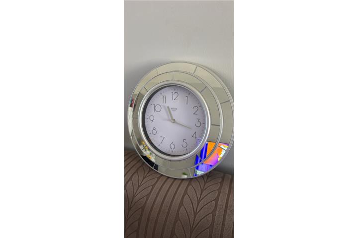 Reloj de Sala, Puerto Rico