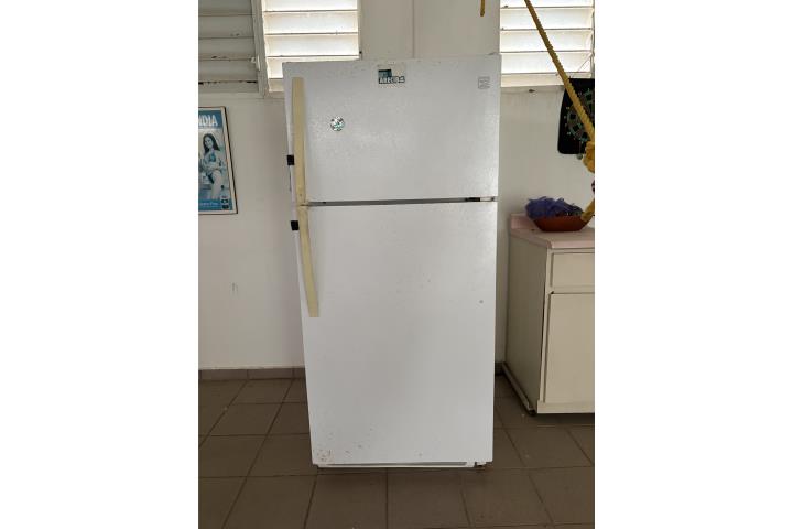 Se vende nevera kenmore, Puerto Rico