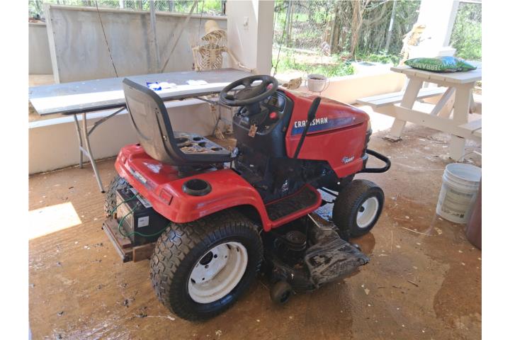 Tractor d cortar grama marca Craftman, Puerto Rico