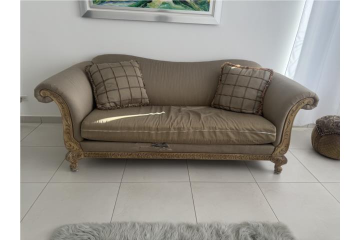 Sofá victoriano en madera solida, Puerto Rico
