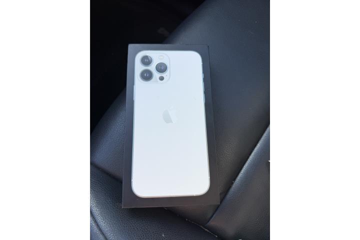 Iphone 13 Pro Max Silver 128GB, Puerto Rico