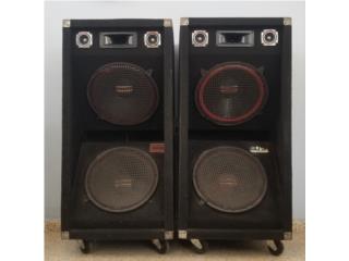 Bocinas de 15plgs  pro red  480watts c/u 