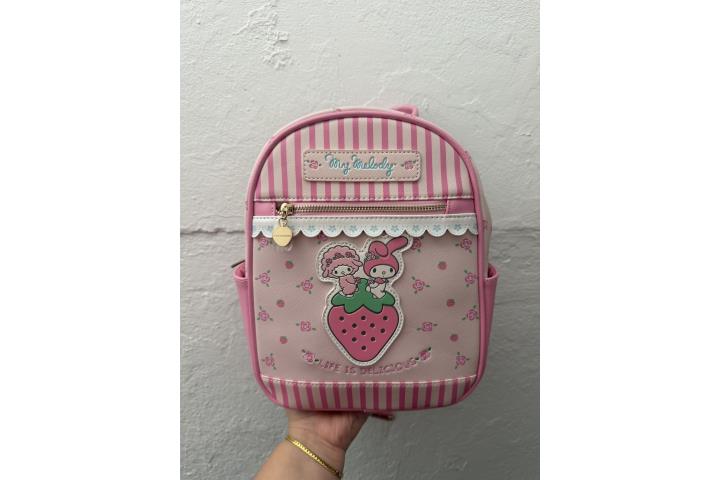 Bulto de Sanrio., Puerto Rico
