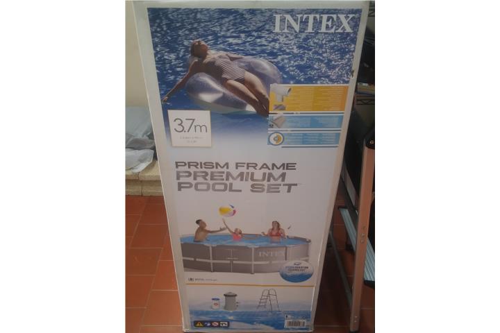 PISCINA INTEX TAMANO 12X39 NUEVO!!!, Puerto Rico