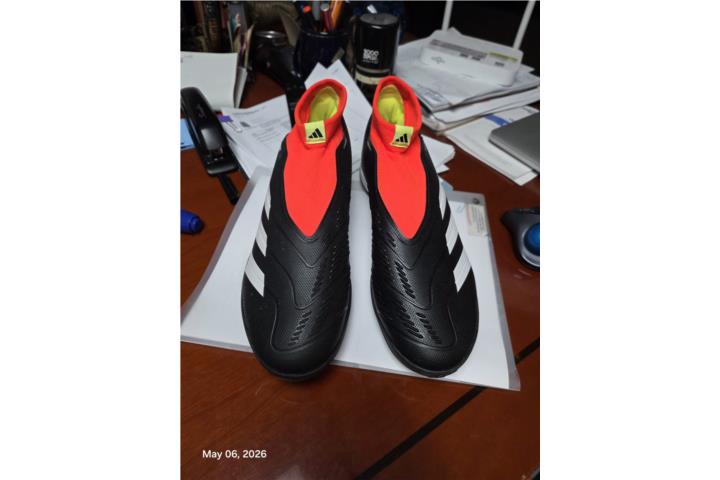 Tenis deportivas de Soccer Size 10 Caballero, Puerto Rico