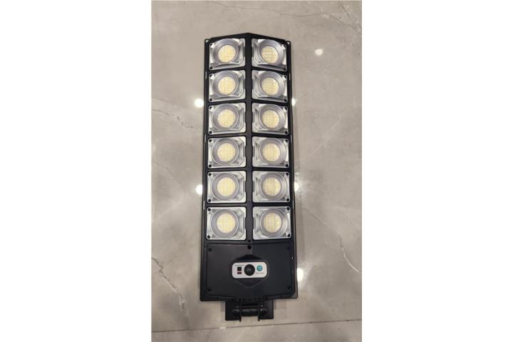 Focos solares LED para el exterior, Puerto Rico