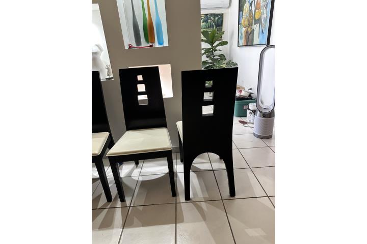 6 Sillas de comedor en buenas condiciones!, Puerto Rico