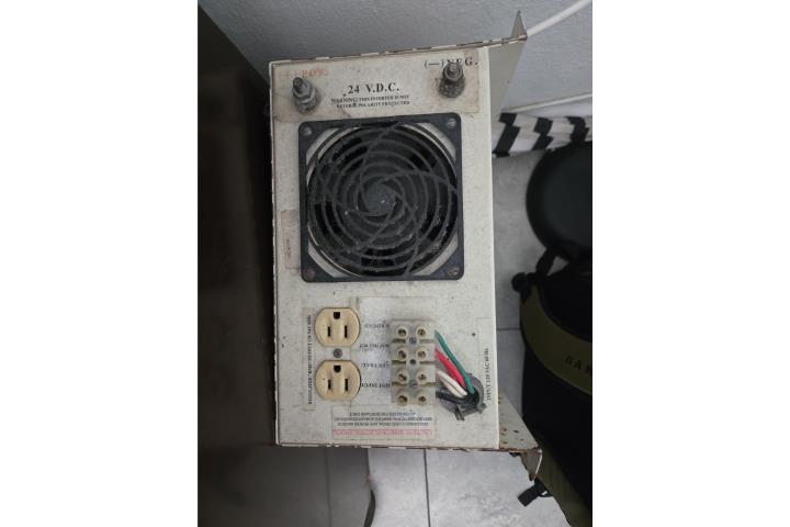 Inversor Tipo UPS/off grid Power Star (Usado), Puerto Rico