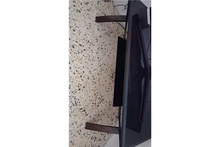 Mesa para TV, Puerto Rico