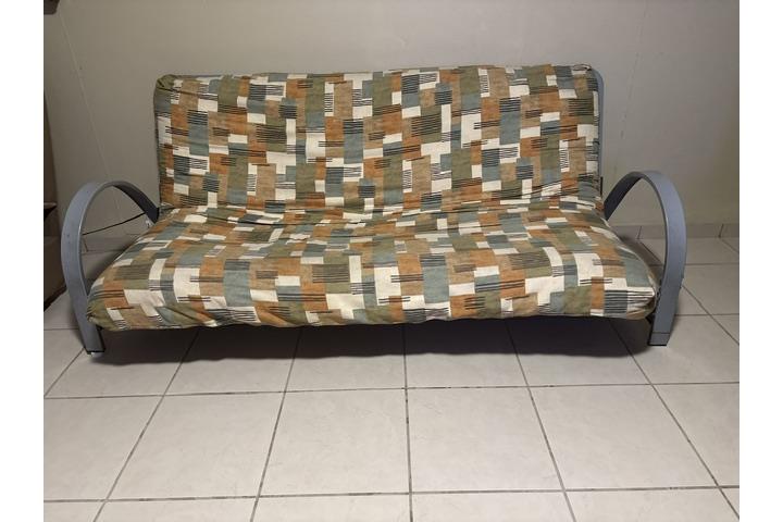 Futon - Trotadora, Puerto Rico
