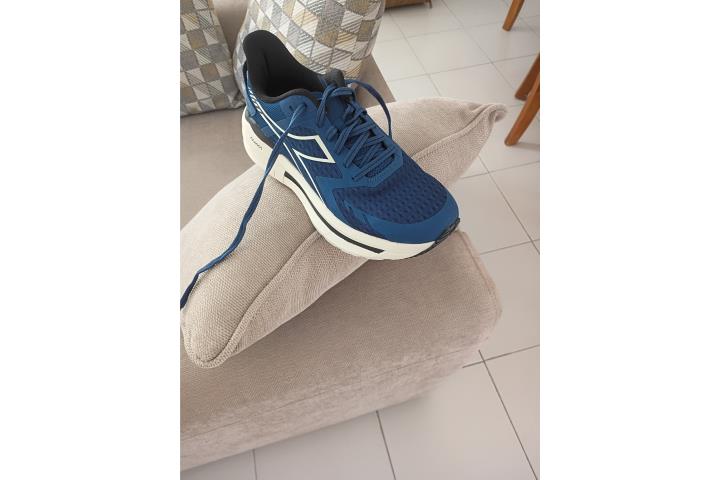 Tennis marca Diadora , Puerto Rico