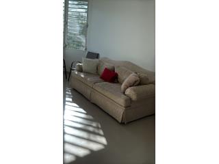 Mueble Loveseat amplio, Puerto Rico