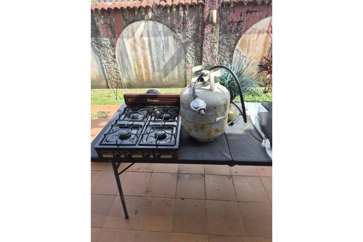 Se Vende Estufa, Puerto Rico