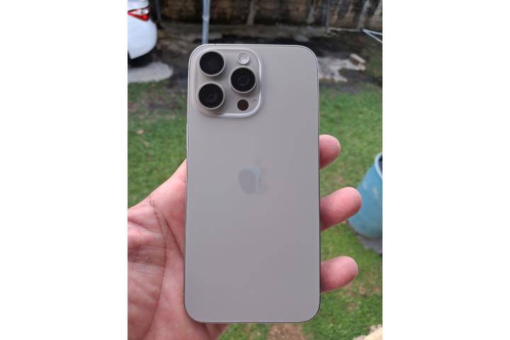 IPHONE 15 PRO MAX DE (CLARO) 256 GIGAS, Puerto Rico