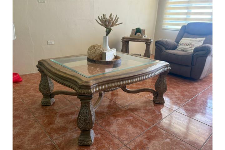 Mesas de sala, Puerto Rico