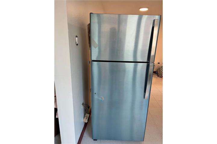 NEVERA GE ENERGY STAR 16.6 Cu. Ft.Top Freezer, Puerto Rico