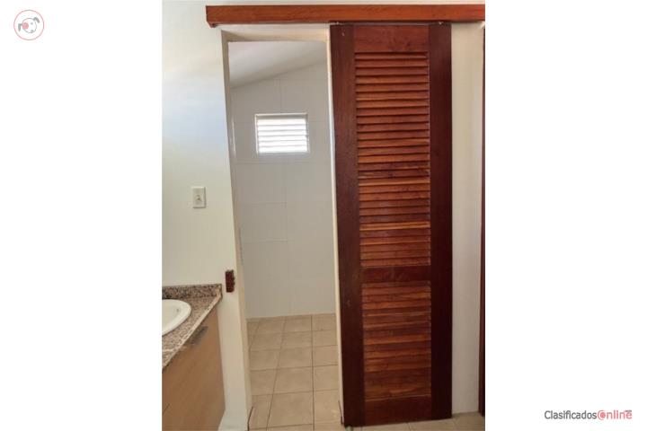 Puerta Madera Barn Corrediza con Riel Arriba, Puerto Rico