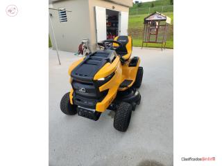 Tractor Cub Cadet