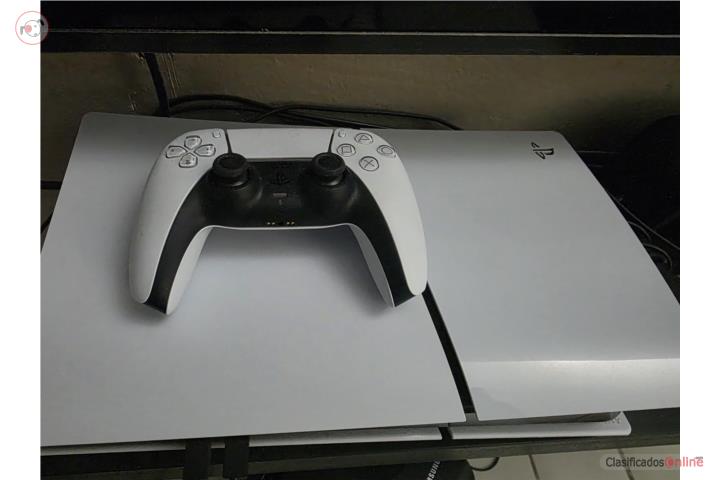 Se vende playstation 5 2 controles , Puerto Rico