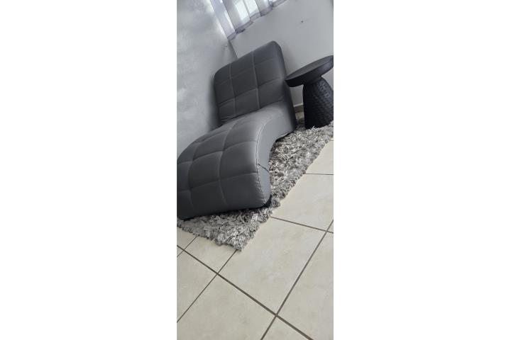Silla lounge color gris, Puerto Rico
