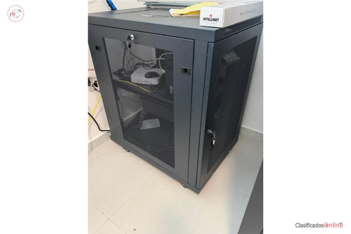 IT BOX DE PISO CON RUEDAS, Puerto Rico