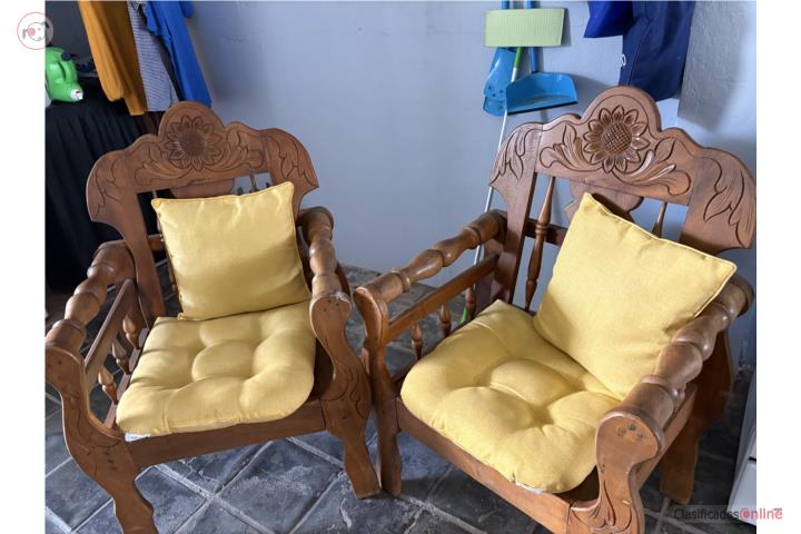 2 finas muebles rusticos, Puerto Rico
