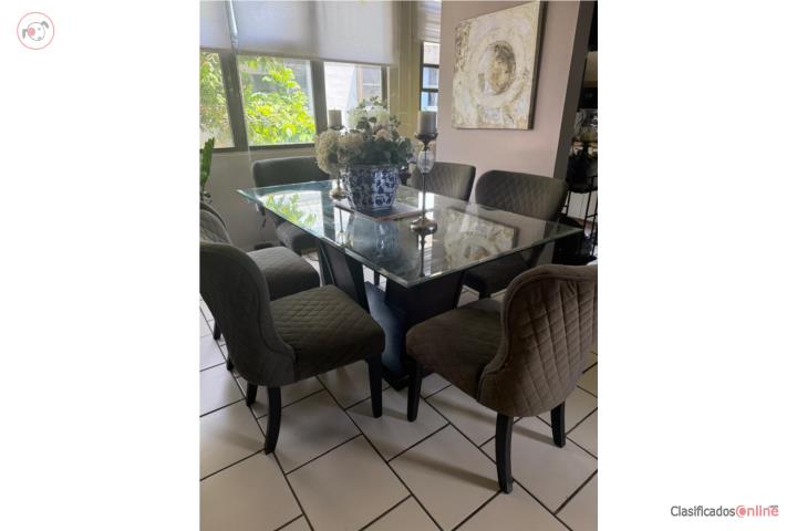 Mesa de Comedor en madera tope cristal bisela, Puerto Rico