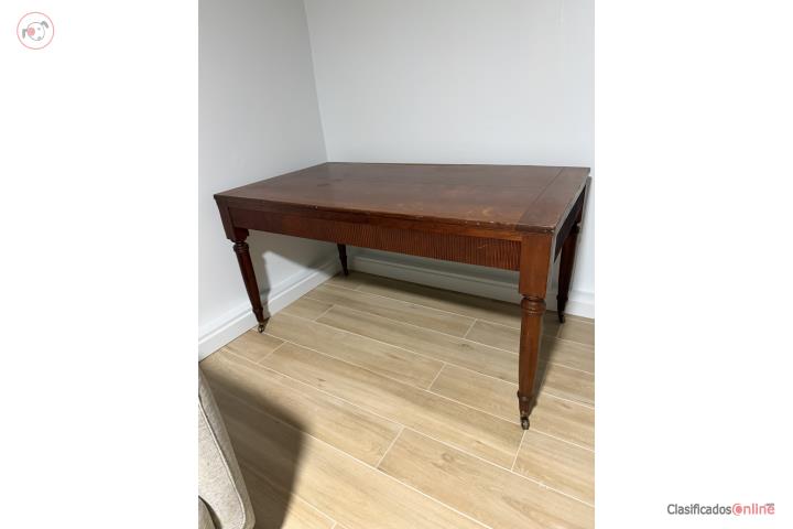 Escritorio Antiguo de Madera, Puerto Rico