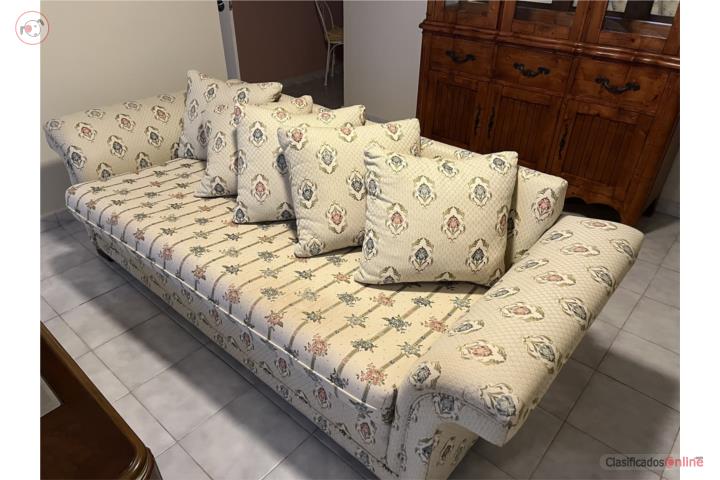 SE VENDE SOFA , Puerto Rico