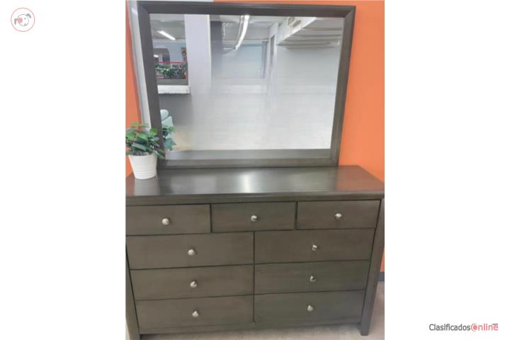 Dresser , Puerto Rico