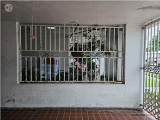 Pa�os de Rejas, Puerto Rico