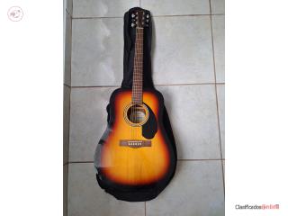 Guitarra Fender FA-115