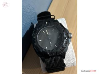 Luminox Swiss quartz 100m -tiene batería