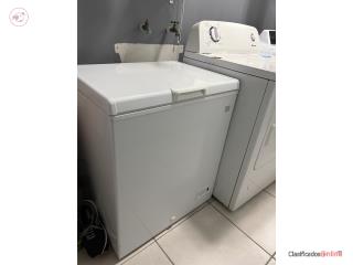 Se vende freezer, Puerto Rico
