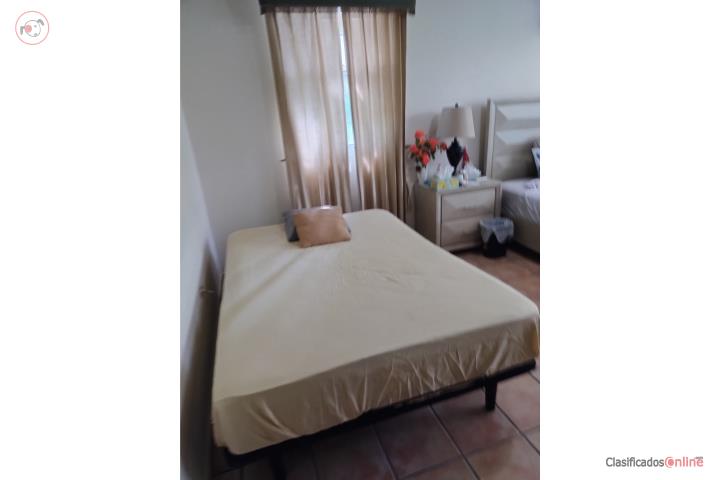 Cama full de posiciones con mattress, Puerto Rico