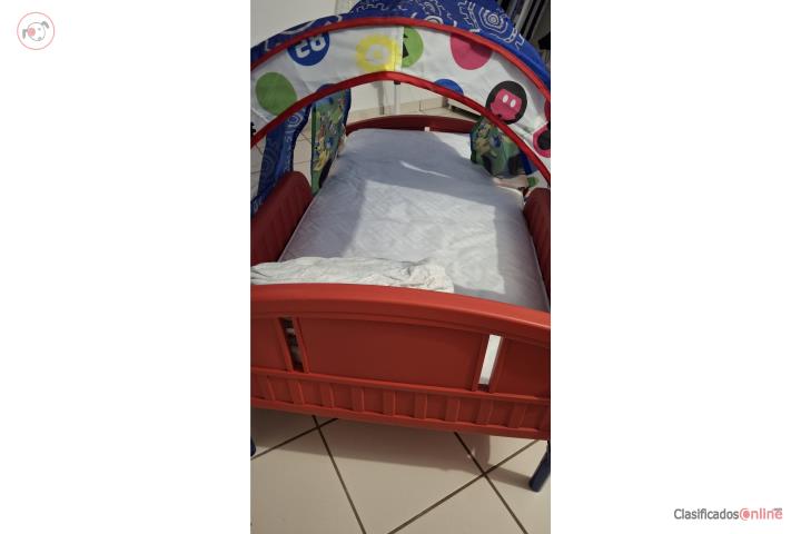 Cama toddler de mickey, Puerto Rico