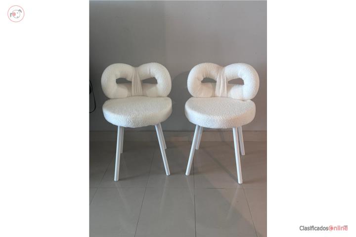 Vanity Chairs , Puerto Rico