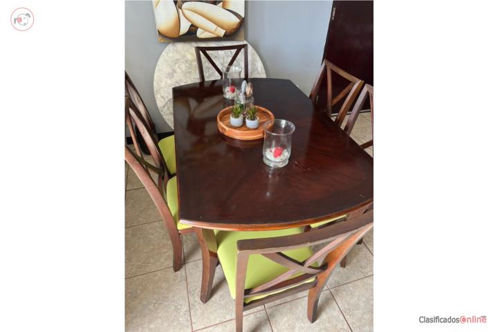 Juego de comedor de seis sillas, Puerto Rico