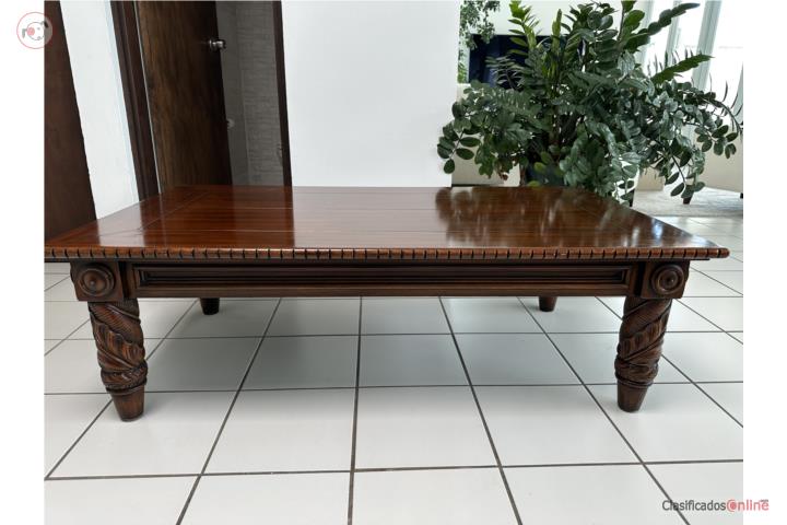 Mesa Coffee Table, Puerto Rico