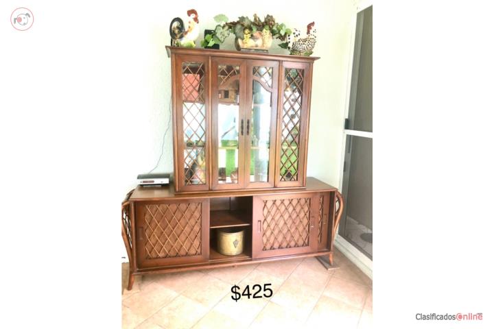 CHINA BUFFET RATTAN CABINET, Puerto Rico