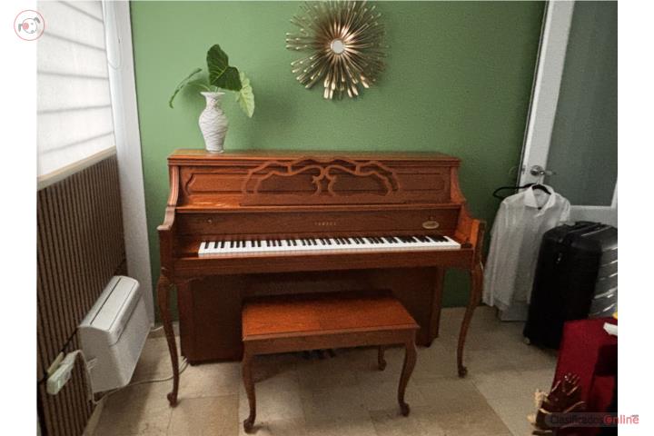 Piano Vintage Yamaha 80s, Puerto Rico