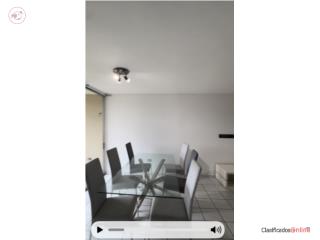 Mesa rectangular grande con 6 sillas, Puerto Rico