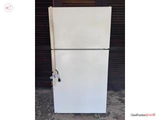 Nevera kenmore $180
