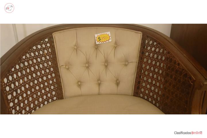 Silla en madera y pajilla antigua, Puerto Rico