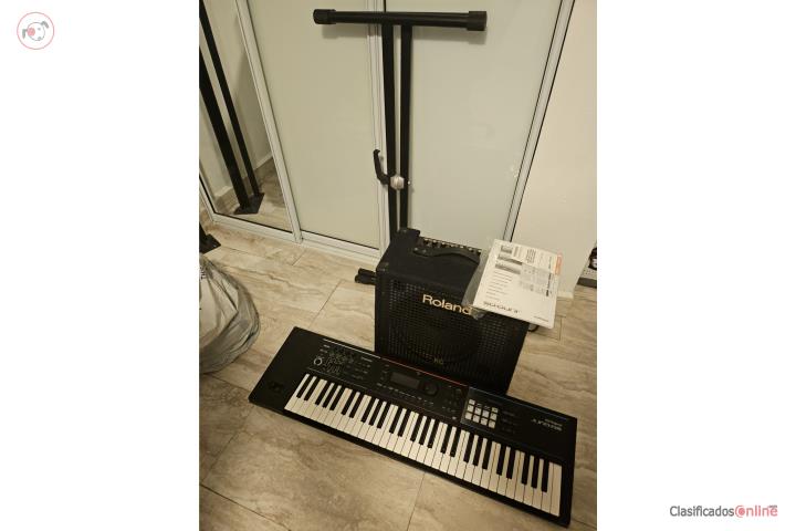 Keyboard RoLand NUEVO con amplificador, Puerto Rico